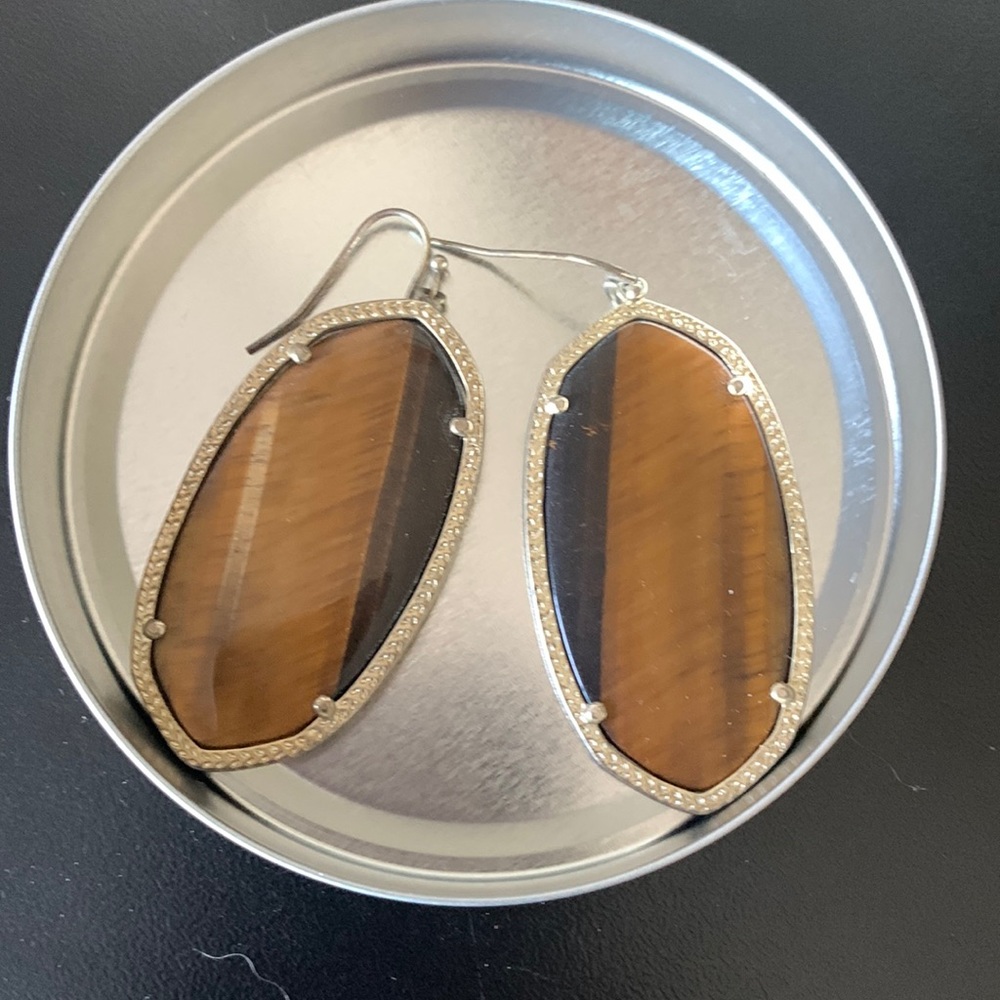 Kendra Scott earrings
